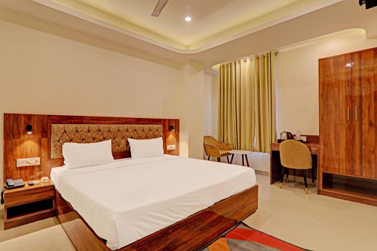 Heera Grand