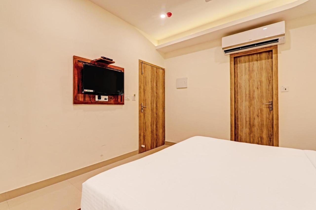 Heera Grand Hotel