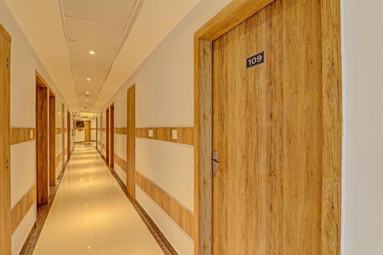 Hotel Heera Grand 3*