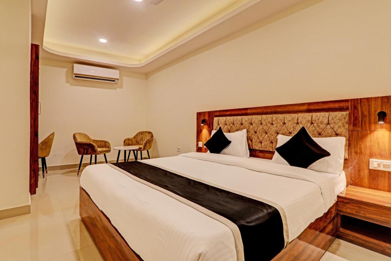 Hotel Heera Grand Lucknow